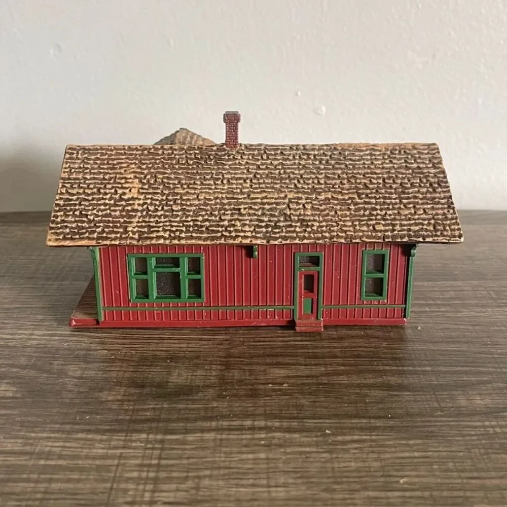 Hallmark Hays Train Station Village Sarah Plain & Tall Collection 1994